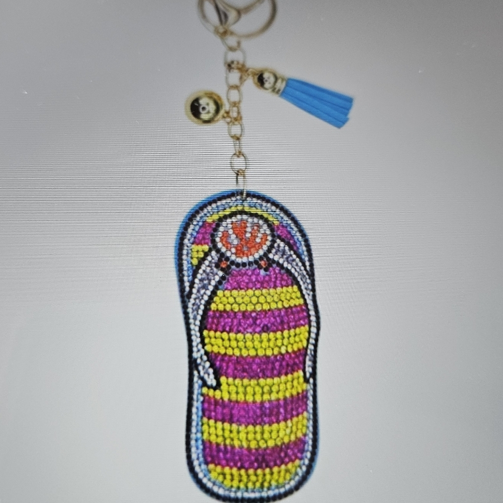 DIVAS LiMiTED Beaded Flip-Flop Keychain in Pink, Yellow, Blue